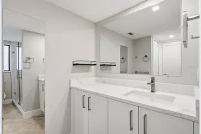 171 Golden Gate Point, Sarasota, FL 34236 - Photo 29