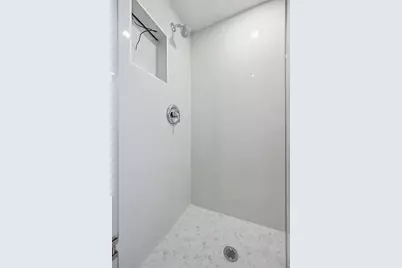 171 Golden Gate Point, Sarasota, FL 34236 - Photo 31