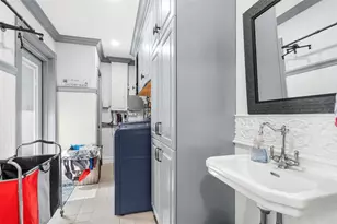 2660 57th St, Sarasota, FL 34243 - Photo 23