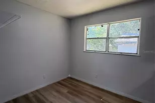 4732 Violet Ave, Sarasota, FL 34233 - Photo 13