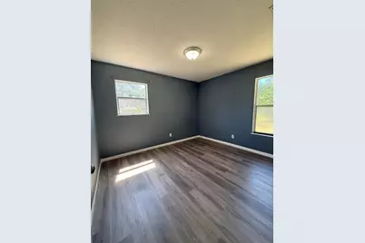 4732 Violet Avenue, Sarasota, FL 34233 - Photo 11
