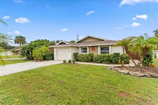 3452 Bay St, Sarasota, FL 34237 - Photo 3