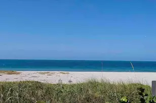 908 Villas Dr, Venice, FL 34285 - Photo 11