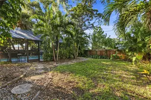 1613 Wharf Rd, Sarasota, FL 34231 - Photo 45
