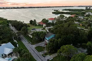 1613 Wharf Rd, Sarasota, FL 34231 - Photo 65