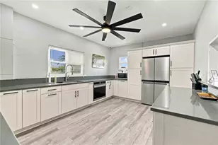 1613 Wharf Rd, Sarasota, FL 34231 - Photo 57