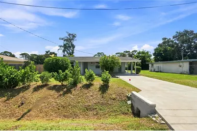 6203 Rodgers Avenue, Sarasota, FL 34231 - Photo 5