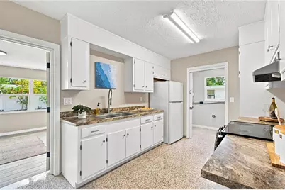 6203 Rodgers Avenue, Sarasota, FL 34231 - Photo 15