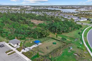 17602 Santorini Ct, Venice, FL 34293 - Photo 49
