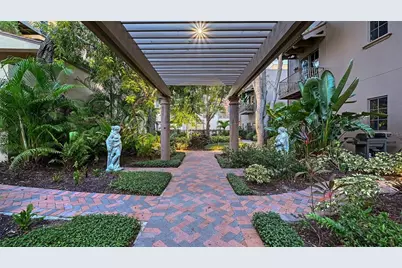 1513 Oak Street #18, Sarasota, FL 34236 - Photo 43