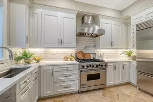 1513 Oak St, Sarasota, FL 34236 - Photo 11