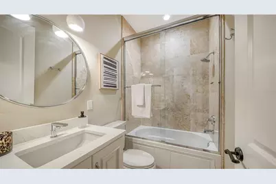 1513 Oak Street #18, Sarasota, FL 34236 - Photo 37