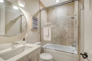 1513 Oak St, Sarasota, FL 34236 - Photo 37