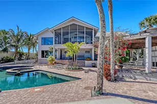 2116 Casey Key Rd, Nokomis, FL 34275 - Photo 9