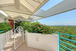 340 Gulf of Mexico Dr, Longboat Key, FL 34228 - Photo 3