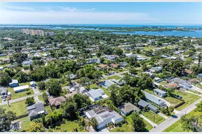 1841 Joyce Street, Sarasota, FL 34231 - Photo 13