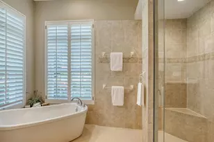 8008 Royal Birkdale Cir, Lakewood Ranch, FL 34202 - Photo 47