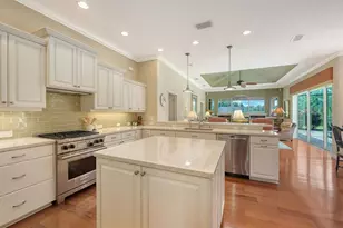 8008 Royal Birkdale Cir, Lakewood Ranch, FL 34202 - Photo 3