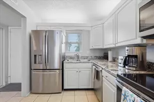 7540 Bay Island Dr S, South Pasadena, FL 33707 - Photo 13