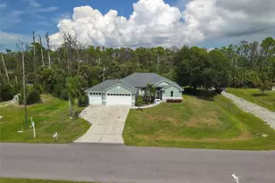 8920 Bantry Bay Blvd, Englewood, FL 34224 - Photo 45