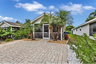 3867 Almond Avenue, Sarasota, FL 34234 - Photo 5