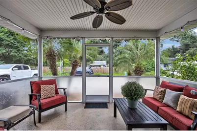 3867 Almond Avenue, Sarasota, FL 34234 - Photo 7