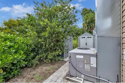 3867 Almond Avenue, Sarasota, FL 34234 - Photo 33