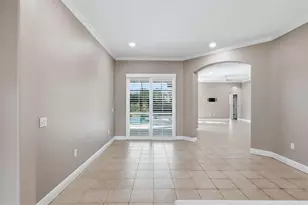 13802 Nighthawk Terrace, Lakewood Ranch, FL 34202 - Photo 5