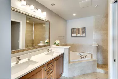 7612 Lake Vista Court #203, Lakewood Ranch, FL 34202 - Photo 21