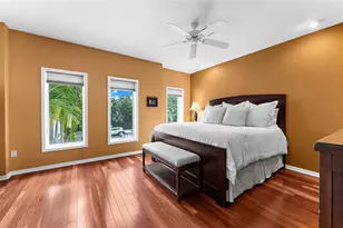 1685 Laurel St, Sarasota, FL 34236 - Photo 23