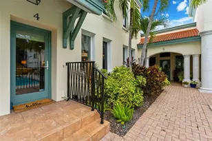 1685 Laurel St, Sarasota, FL 34236 - Photo 3