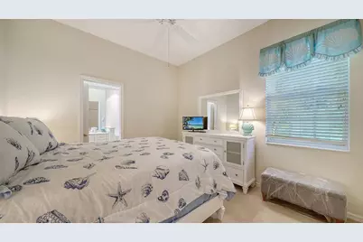 8922 Bloomfield Boulevard, Sarasota, FL 34238 - Photo 29