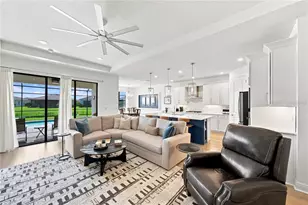 4952 Fairhope Cir, Lakewood Ranch, FL 34211 - Photo 11