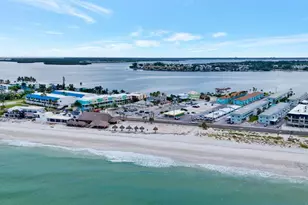 611 Gulf Dr N, Bradenton Beach, FL 34217 - Photo 29