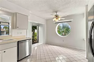 8734 54th Ave W, Bradenton, FL 34210 - Photo 17