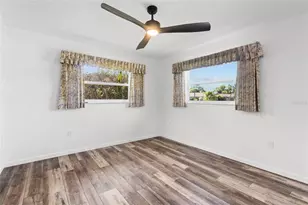 3921 Pin Oaks St, Sarasota, FL 34232 - Photo 21