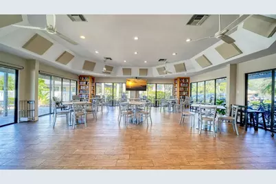 4887 Peregrine Point Circle E, Sarasota, FL 34231 - Photo 53
