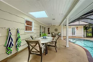 4887 Peregrine Point Cir E, Sarasota, FL 34231 - Photo 41