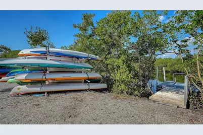 4887 Peregrine Point Circle E, Sarasota, FL 34231 - Photo 65