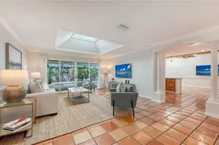 4887 Peregrine Point Cir E, Sarasota, FL 34231 - Photo 9