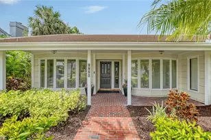 4887 Peregrine Point Cir E, Sarasota, FL 34231 - Photo 3
