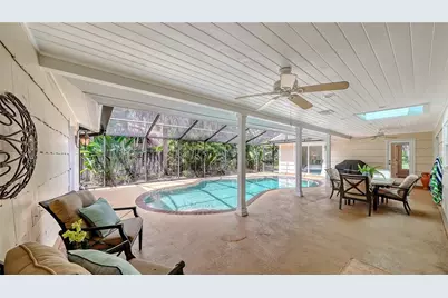 4887 Peregrine Point Circle E, Sarasota, FL 34231 - Photo 37