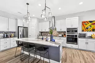 800 Tailwind Pl, Sarasota, FL 34240 - Photo 15
