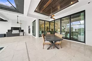 764 Crosswind Ave, Sarasota, FL 34240 - Photo 23
