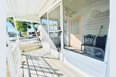 3275 26th Avenue E #107, Bradenton, FL 34208 - Photo 17