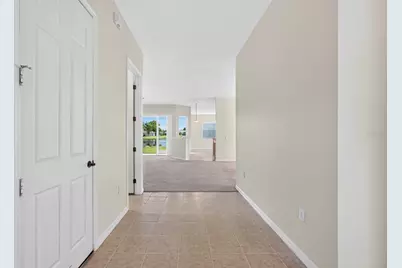 6407 67th Street E, Bradenton, FL 34203 - Photo 3