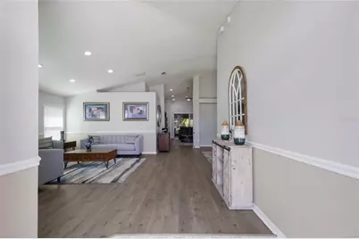 7625 Nottinghill Sky Drive, Apollo Beach, FL 33572 - Photo 3