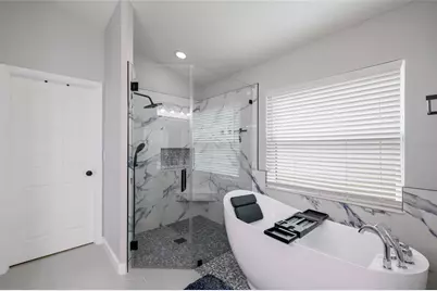 7625 Nottinghill Sky Drive, Apollo Beach, FL 33572 - Photo 21