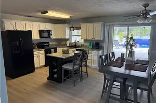 1415 36th St W, Bradenton, FL 34205 - Photo 5