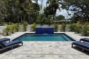 1415 36th St W, Bradenton, FL 34205 - Photo 3